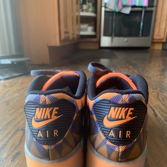 Nike Air Max 90 checkered design - Picture 3 of 4